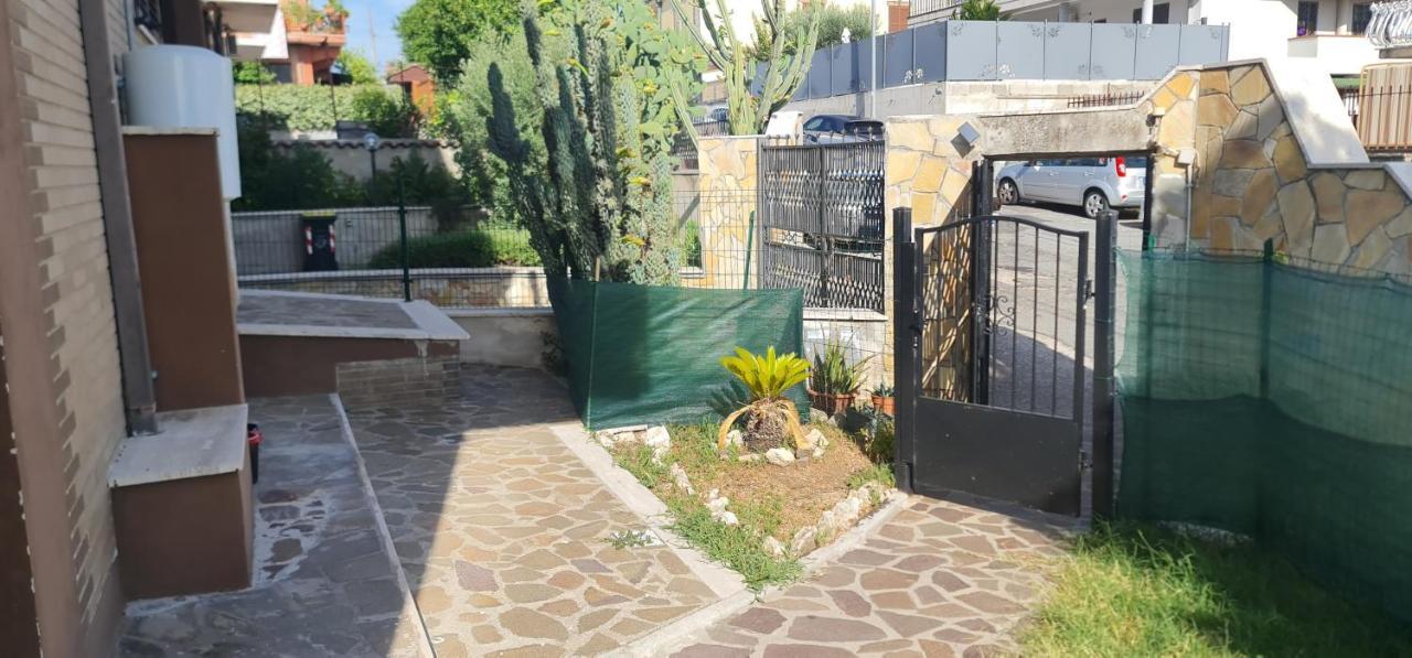Appartamento Con Giardino Roma Extérieur photo